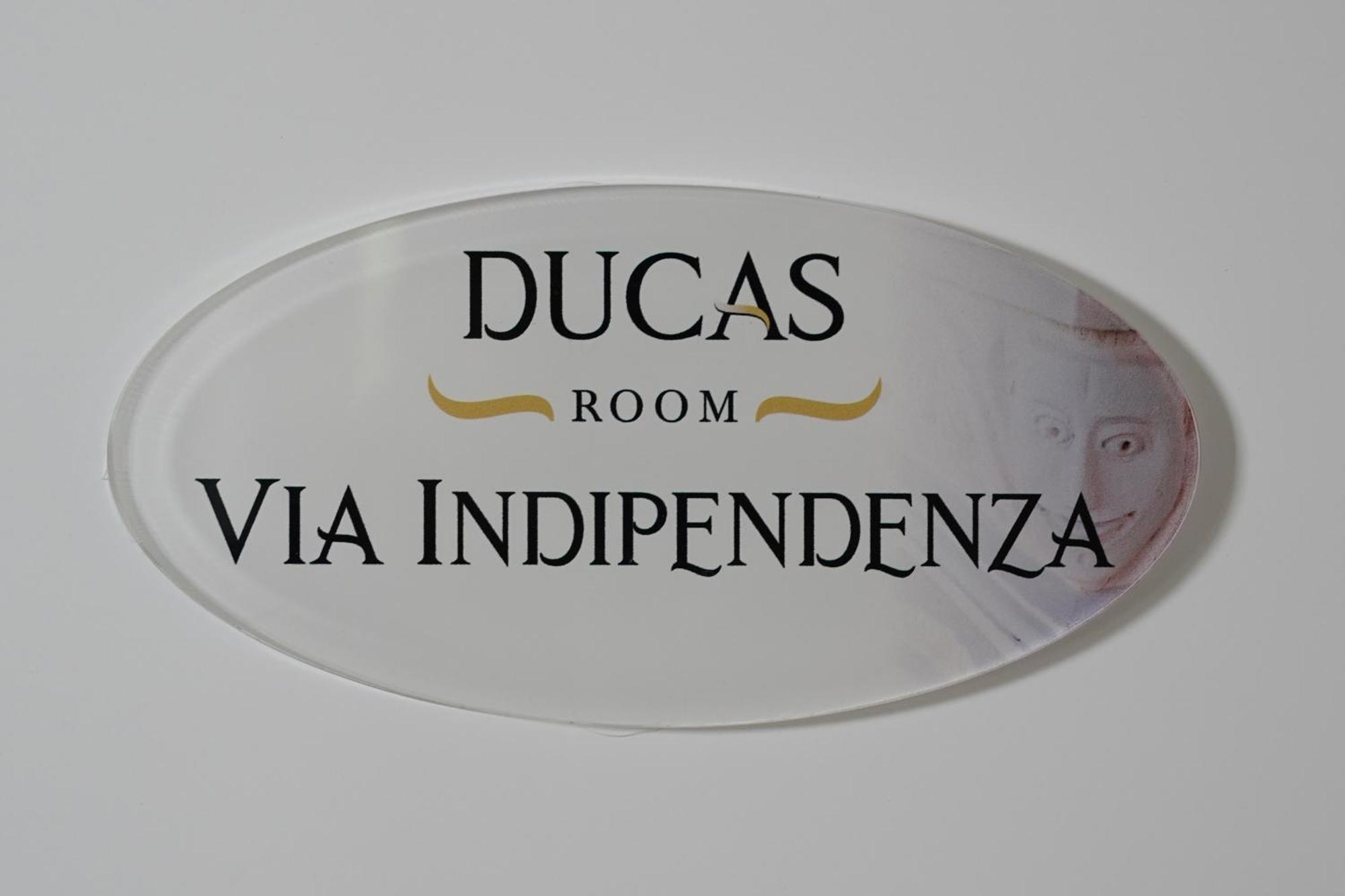 Ducas Rooms And Suite Lascari Exterior photo