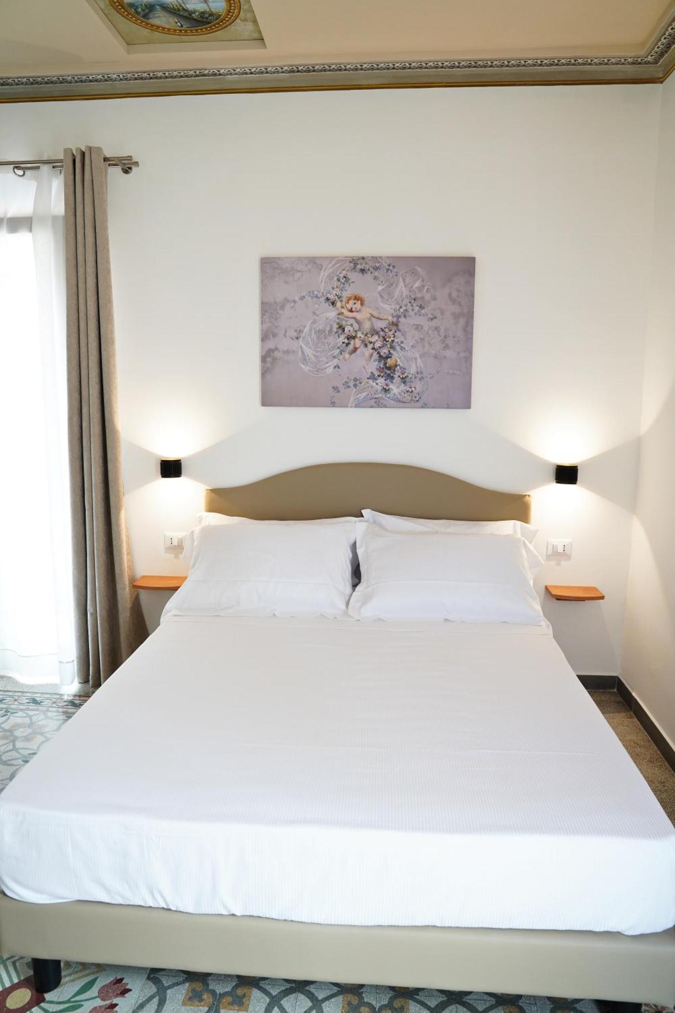 Ducas Rooms And Suite Lascari Exterior photo