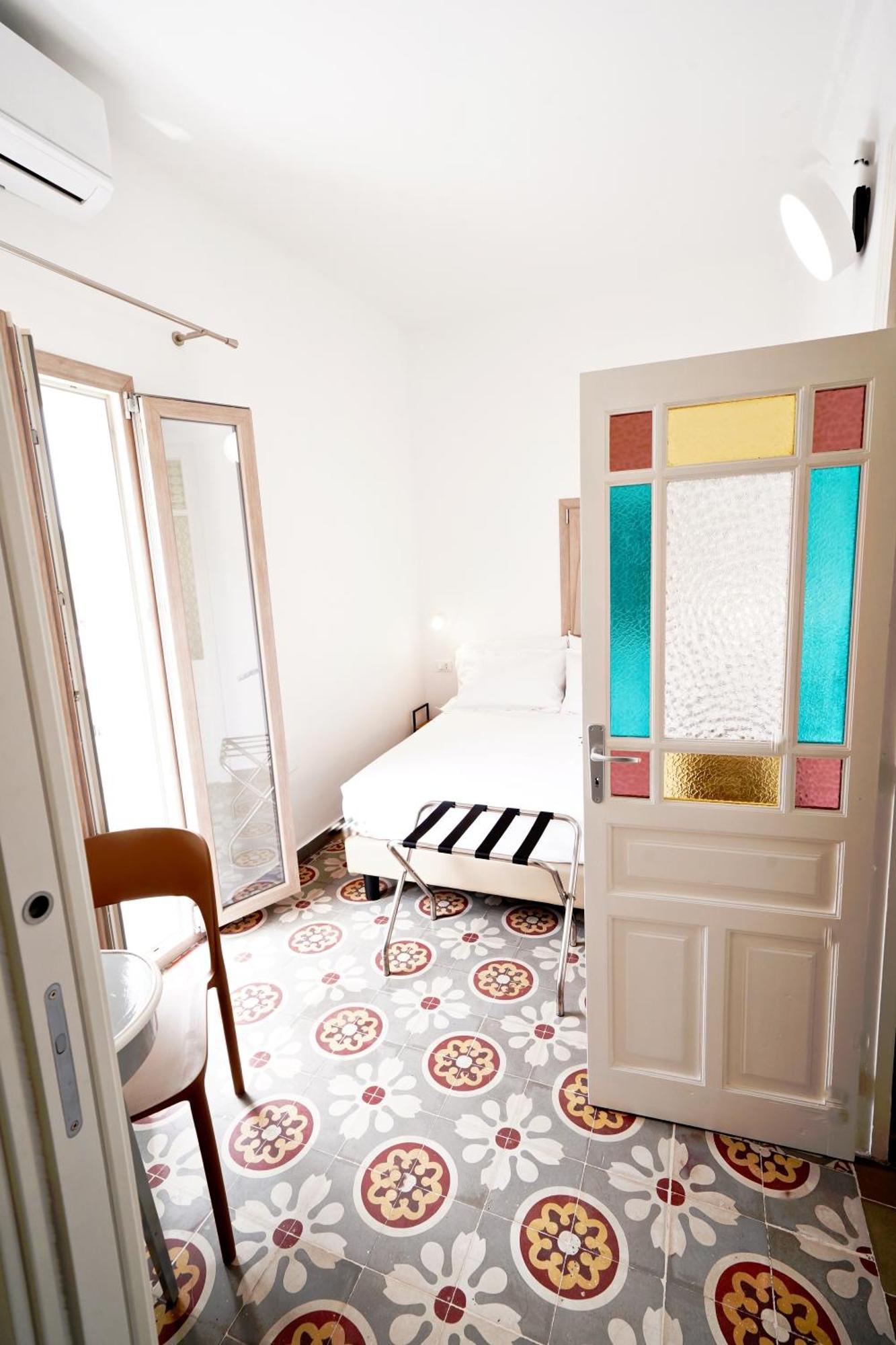 Ducas Rooms And Suite Lascari Exterior photo